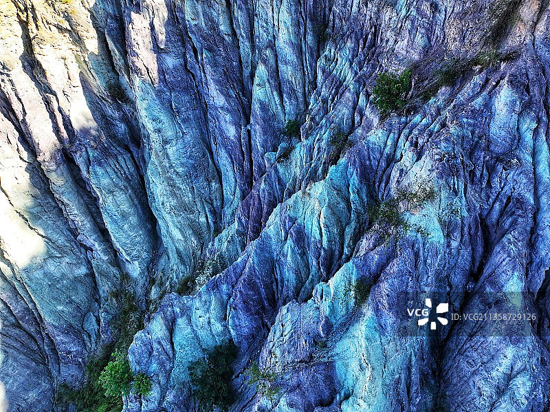 云南元江彩色石膏林图片素材