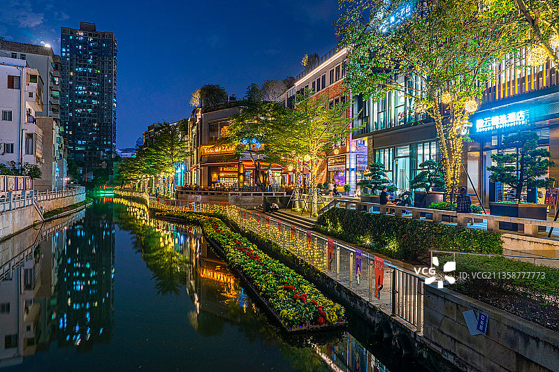 中国广州恩宁路永庆坊旅游区夜景图片素材