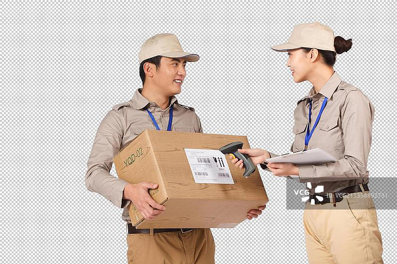 青年物流人员在工作图片素材