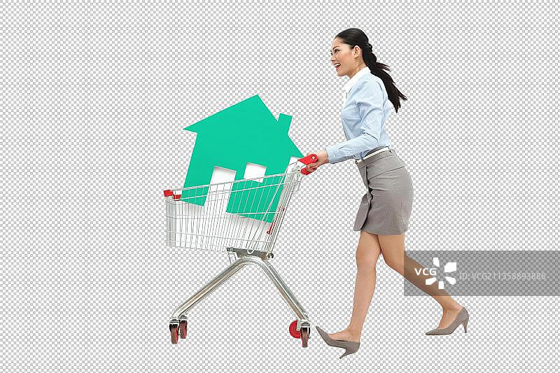 商务青年女人推着购物车图片素材