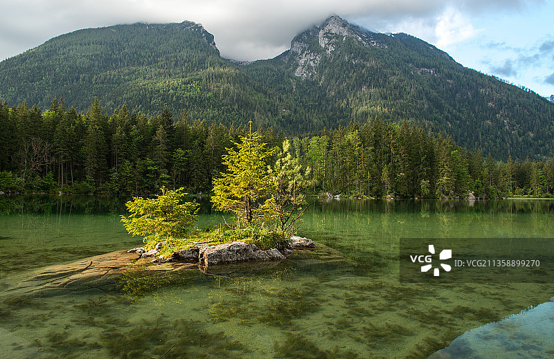 德国贝希特斯加登拉姆绍辛特湖湖光山色图片素材