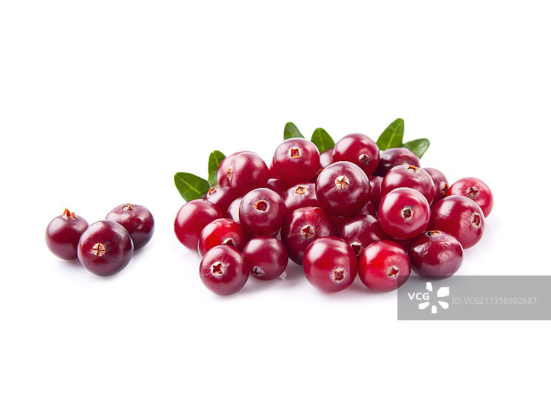 白色背景上的樱桃特写图片素材