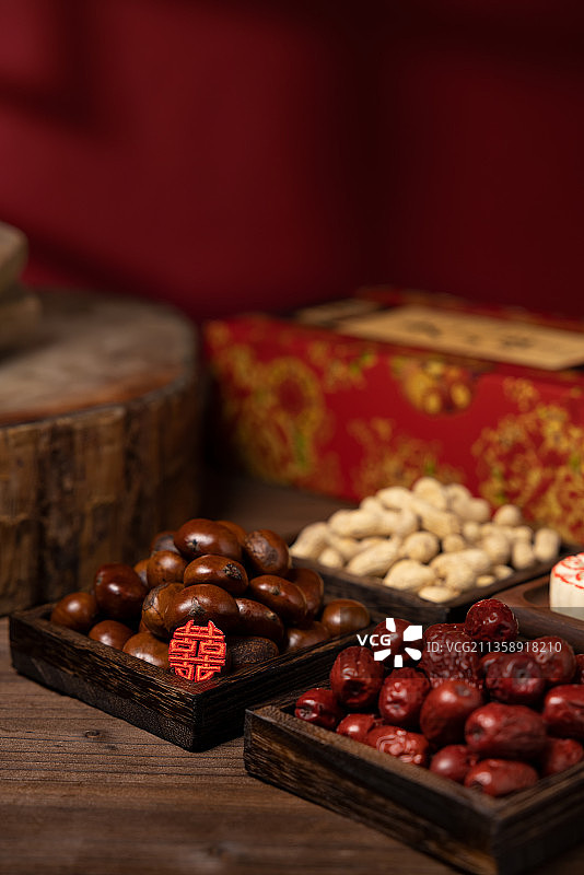 京八件糕点礼盒图片素材