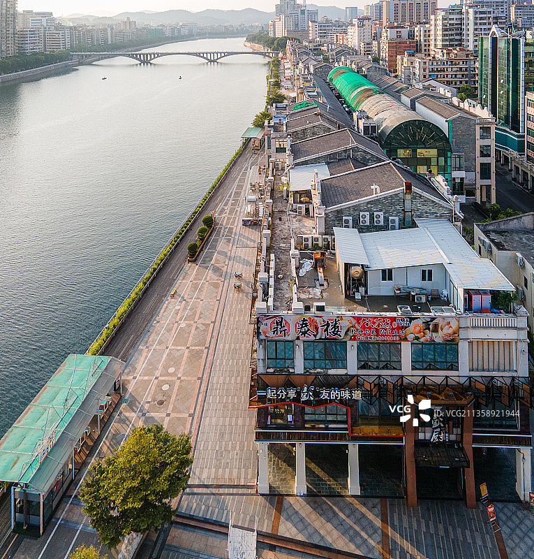 广东省韶关市百年东街商业步行街航拍图片素材