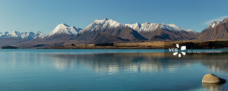 蒂卡波湖雪山风景，新西兰图片素材