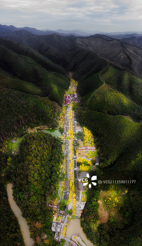 黄金龙脉～南雄帽子峰图片素材