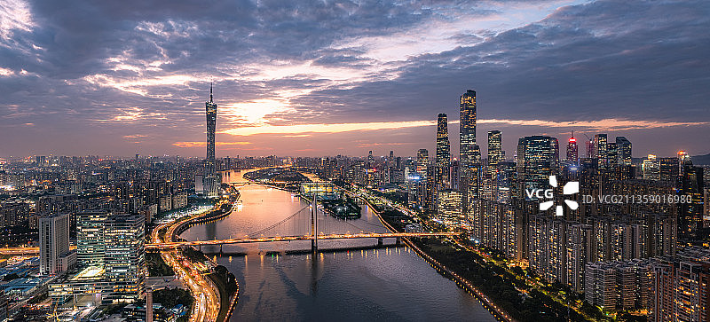 广州珠江新城CBD猎德大桥夜景全景图片素材