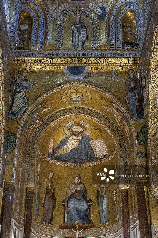 蒙雷阿莱大教堂的马赛克装饰图片素材