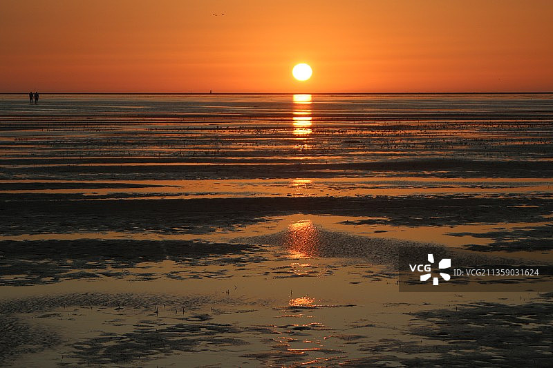 德国韦斯特海弗北海日落图片素材