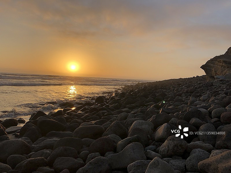 墨西哥下加利福尼亚州日落时分的海景图片素材