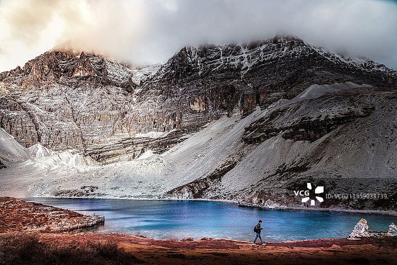 稻城亚丁---五色海图片素材