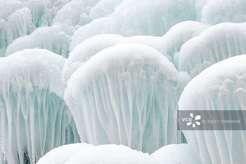 冬季冰凌冰瀑自然景观图片素材