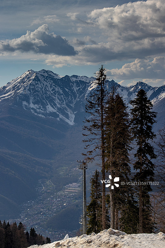 俄罗斯雪山风景图片素材