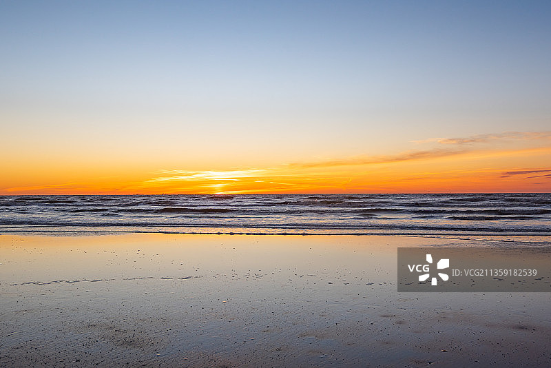 日落时分美国德克萨斯州加尔维斯顿海景图片素材