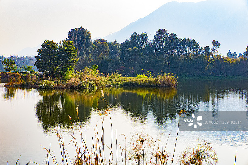 中国云南昆明市滇池畔的云南民族村图片素材