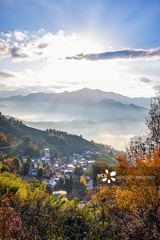 皖南安徽歙县石潭塔川秋色风光图片素材