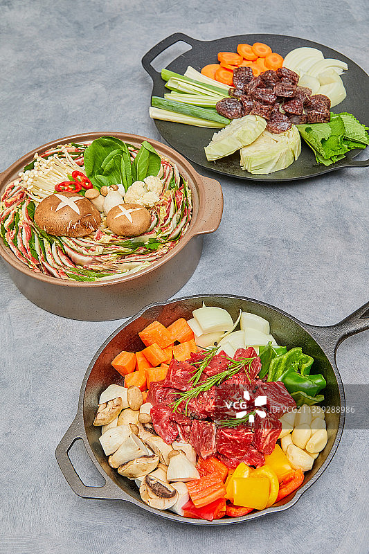 米尔肥猪涮涮锅，涮涮锅，食品，套餐，烹饪，食材，切碎牛排图片素材