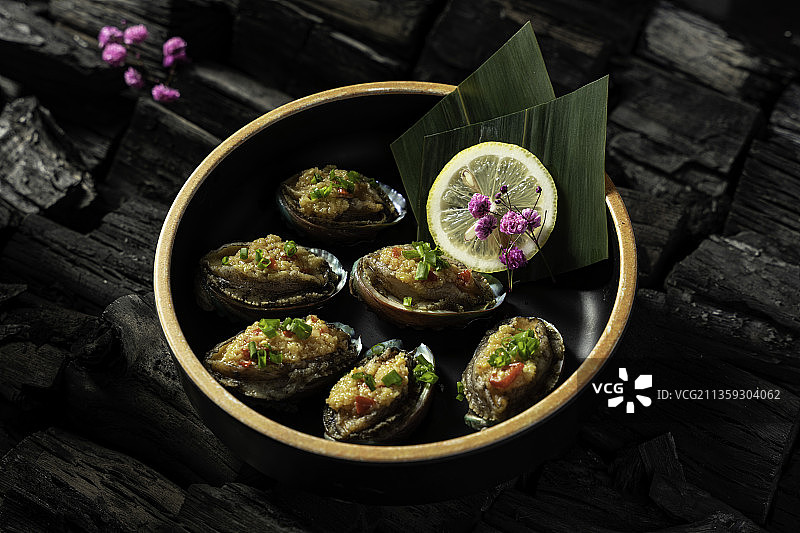 韩国烤肉 日式烧肉 碳烤的 传统的图片素材