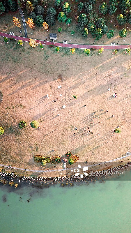 湖光日色图片素材