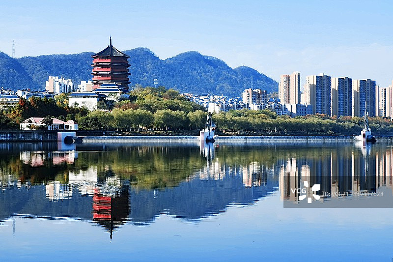静静的浉河图片素材