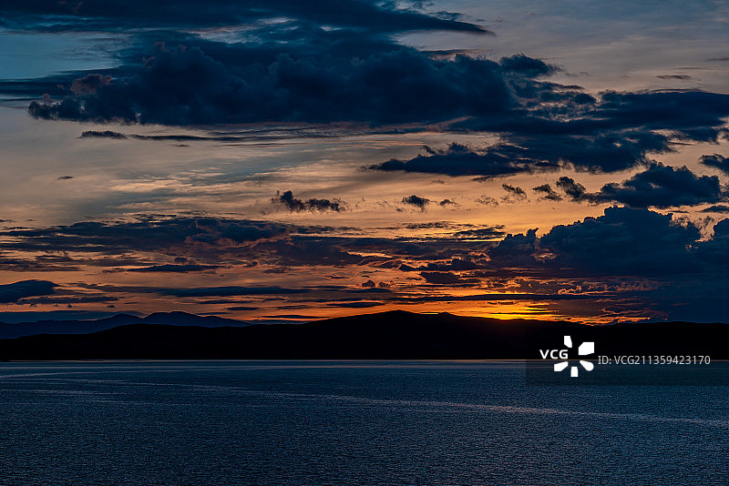 两湖一碑图片素材