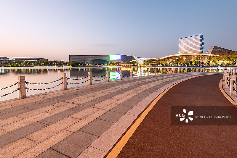 扬州明月湖国际展览中心的园林图片素材