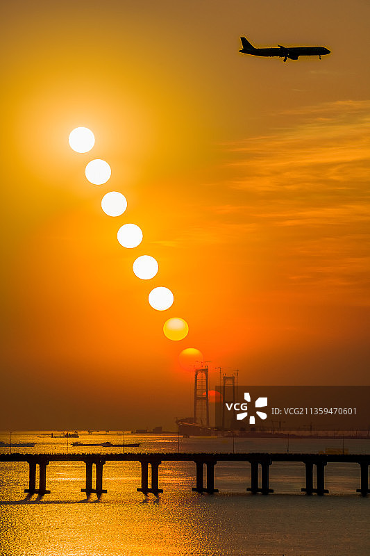 深中通道落日图片素材