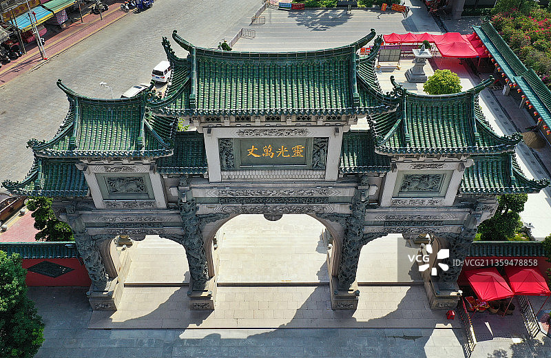 广东省汕尾市陆丰市碣石镇玄武山名胜风景区元山寺航拍图片素材