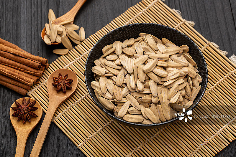 五香瓜子图片素材