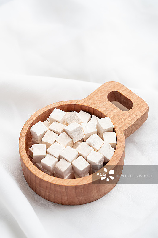 中华食谱历史悠久中药配方祛湿保健煲汤料茯苓图片素材