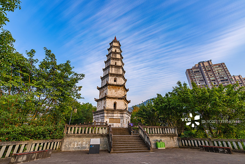 重庆万州洄澜塔回澜塔图片素材