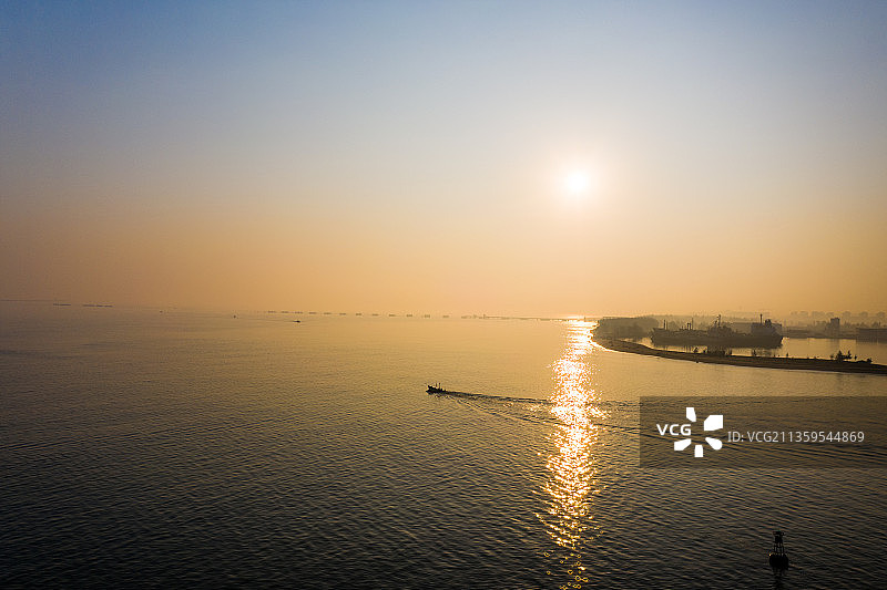 港口的清晨图片素材