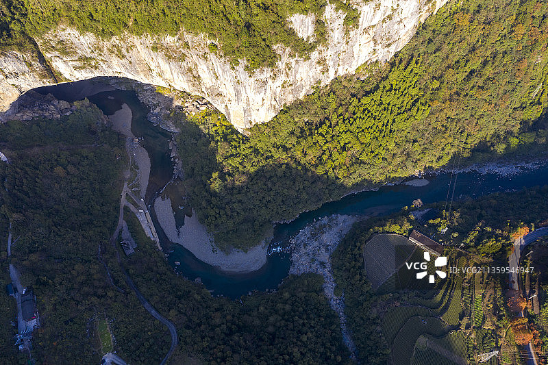 湖北咸丰黄金洞风光图片素材