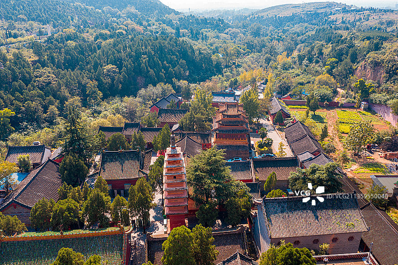 航拍平顶山郏县风穴寺图片素材