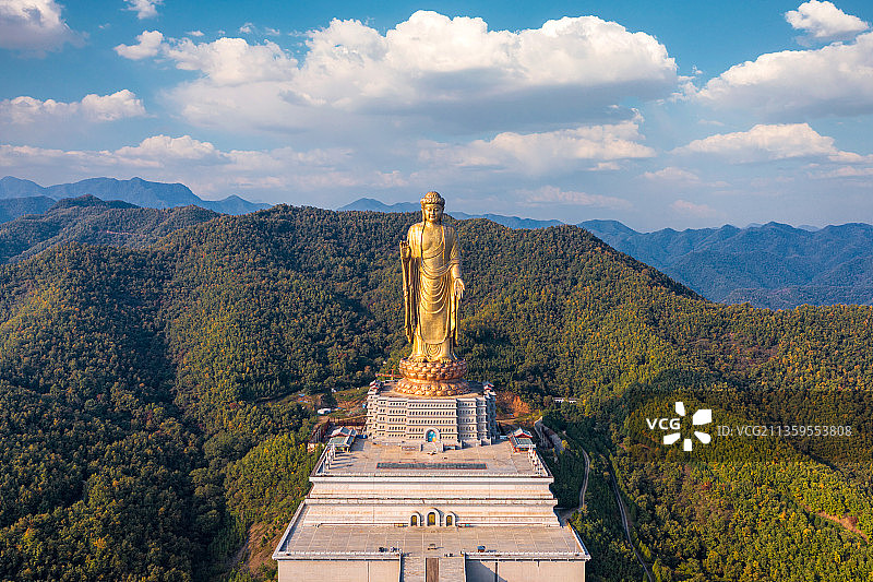 航拍平顶山尧山中原大佛图片素材