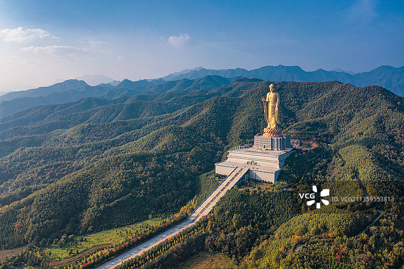 航拍平顶山尧山中原大佛图片素材
