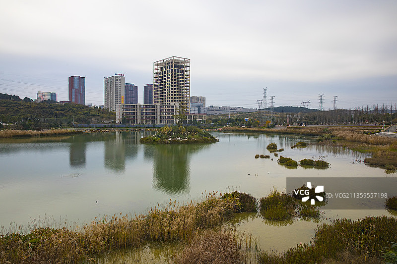 中国贵州贵阳市白云区太阳湖滨湖公园.图片素材
