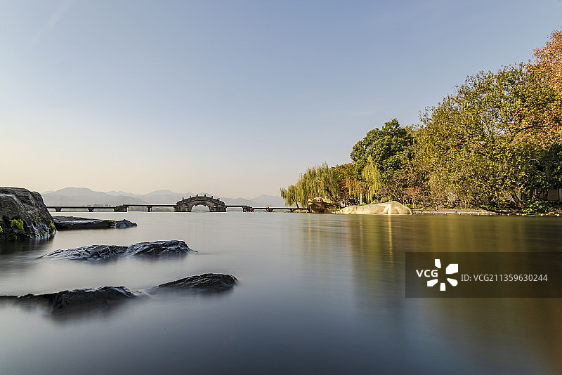 金牛出水图片素材