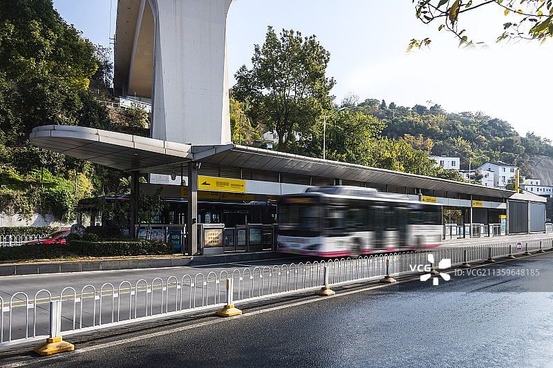 城市快速公交BRT车站图片素材