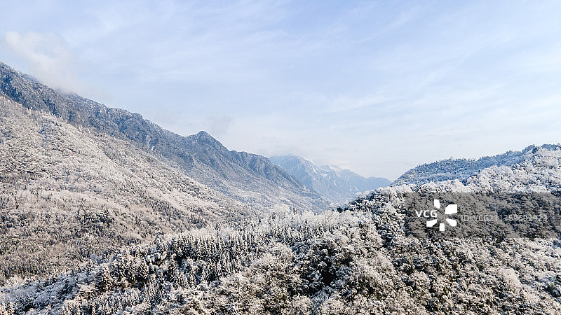 西岭雪山图片素材