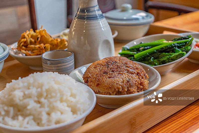 中国陕西汉中留坝民宿的特色午餐图片素材