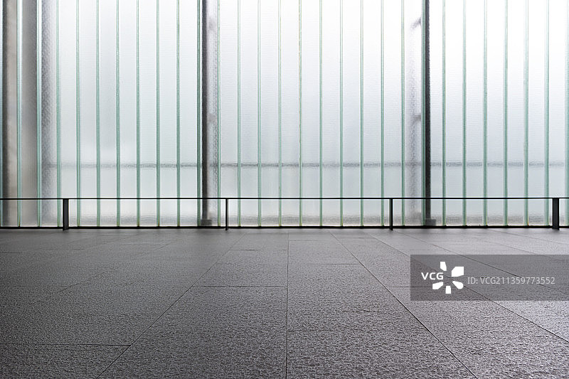 中国浙江省宁波市鄞州区宁波博物馆室内空间玻璃墙幕图片素材