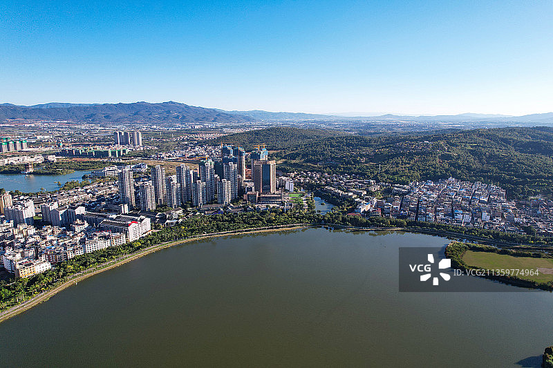 云南省红河哈尼族彝族自治州弥勒市湖泉生态园图片素材