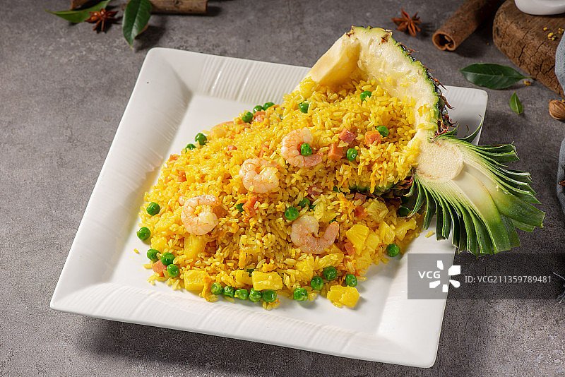 泰式菠萝炒饭图片素材