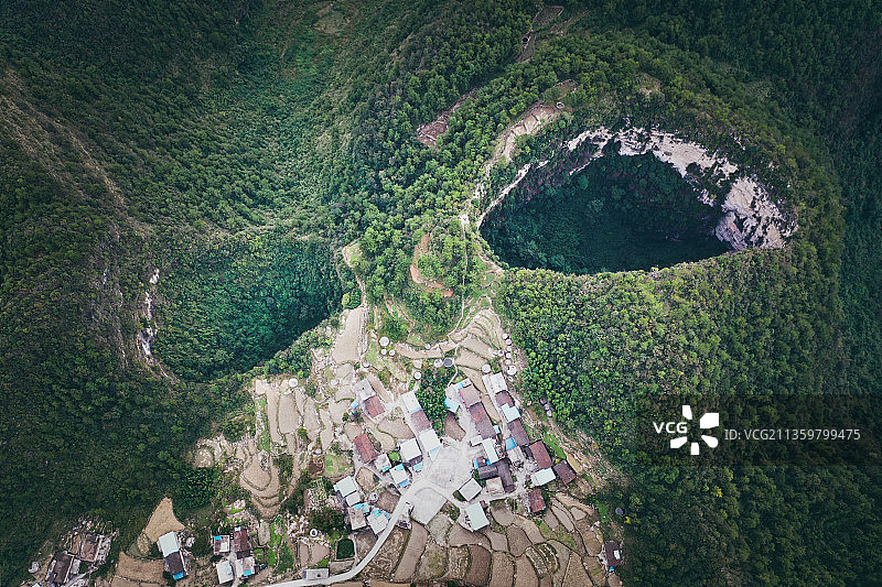 恶魔之眼-骷髅天坑图片素材