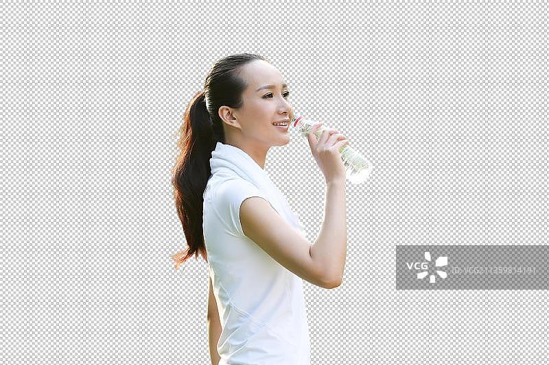 青年女人喝水图片素材