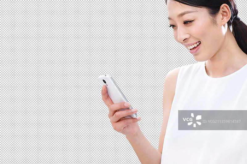 年轻的商务女性看手机图片素材