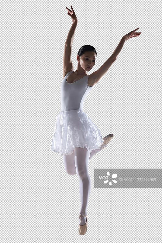 年轻女孩跳芭蕾舞图片素材