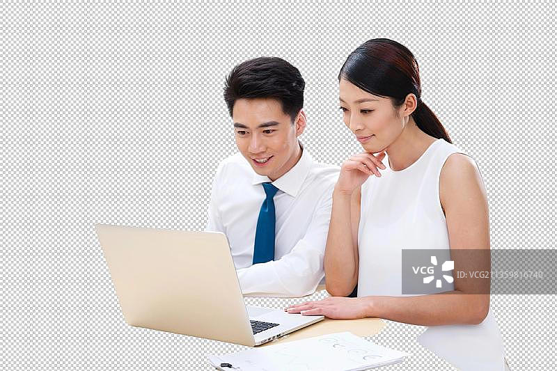 年轻的商务人士在办公室快乐工作图片素材