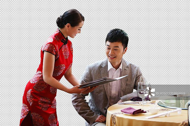 酒店服务员为顾客服务图片素材